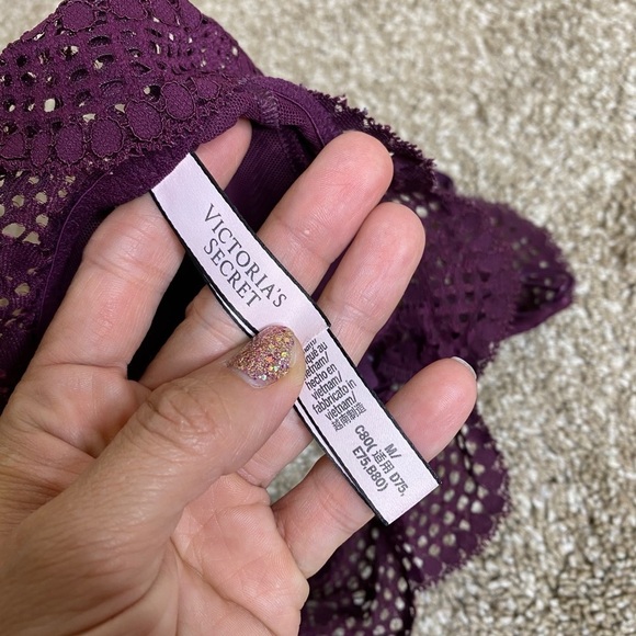 VS Crochet Lace Floral Boho Triangle Bralette - Picture 4 of 5